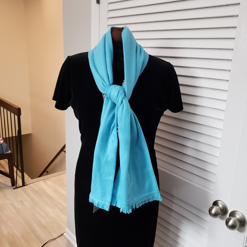 Fall/ Winter scarf - Picture 4 of 4
